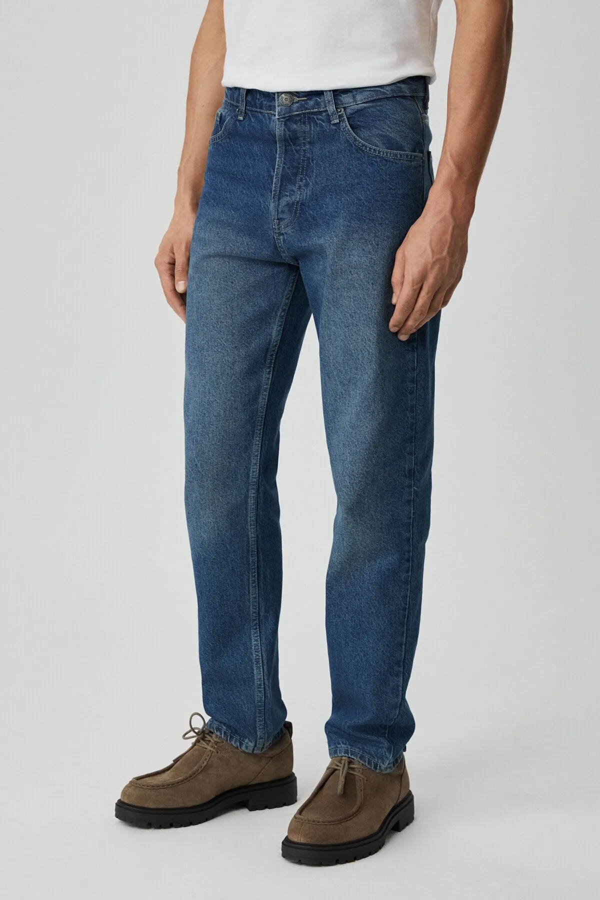 Bruno Men's Regular Fit Casual Cutting Thick textured washing washing effect Magic denim medium blue jeans