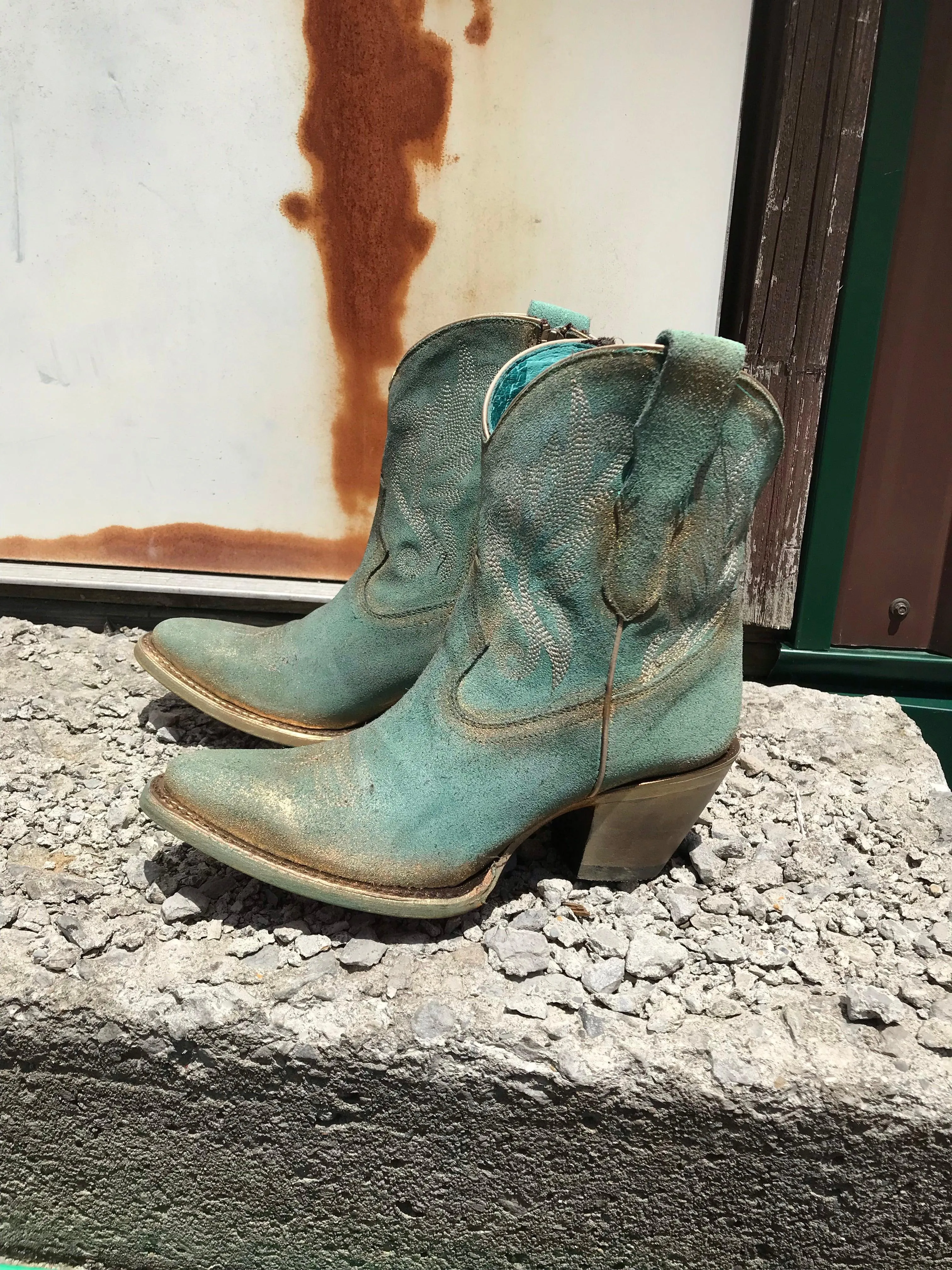 Corral Women's Mint J Toe Ankle Cowgirl Boots A4256