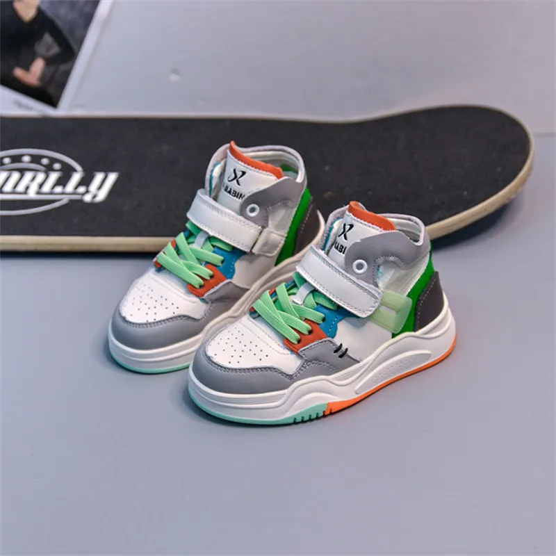 Kids Comfortable Soft Non-Slip Outdoor Training Sneakers
