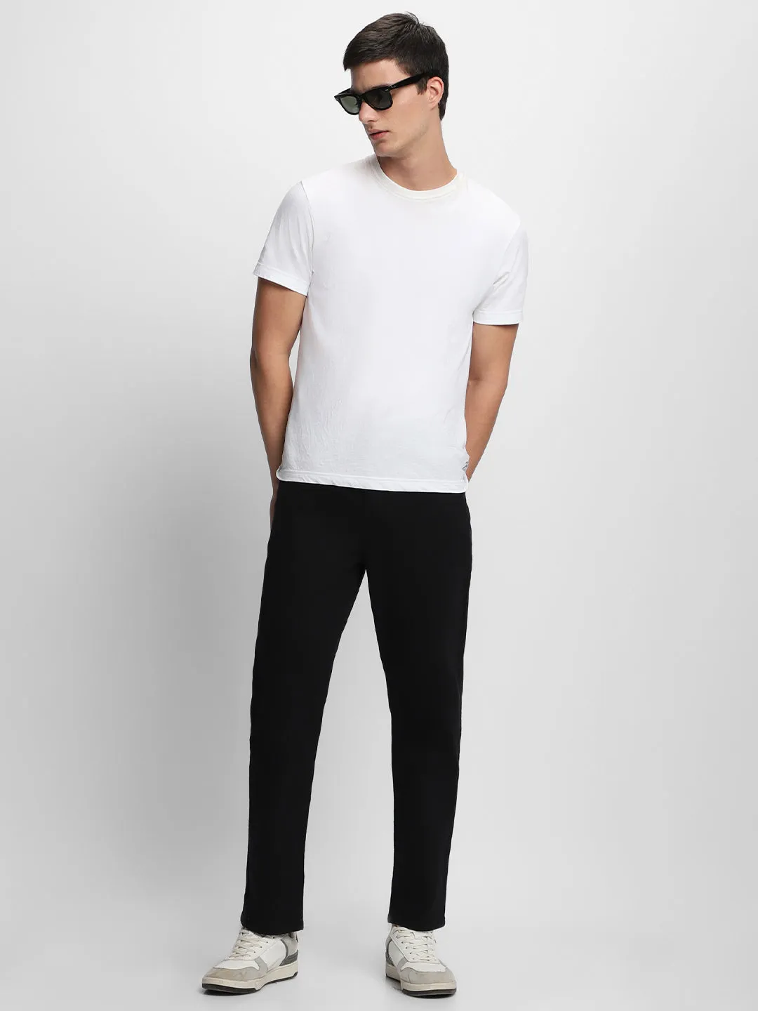 Men's Straight Fit Rinse Black Stretchable Jeans